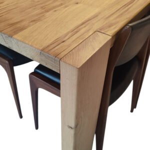 oak dining tables